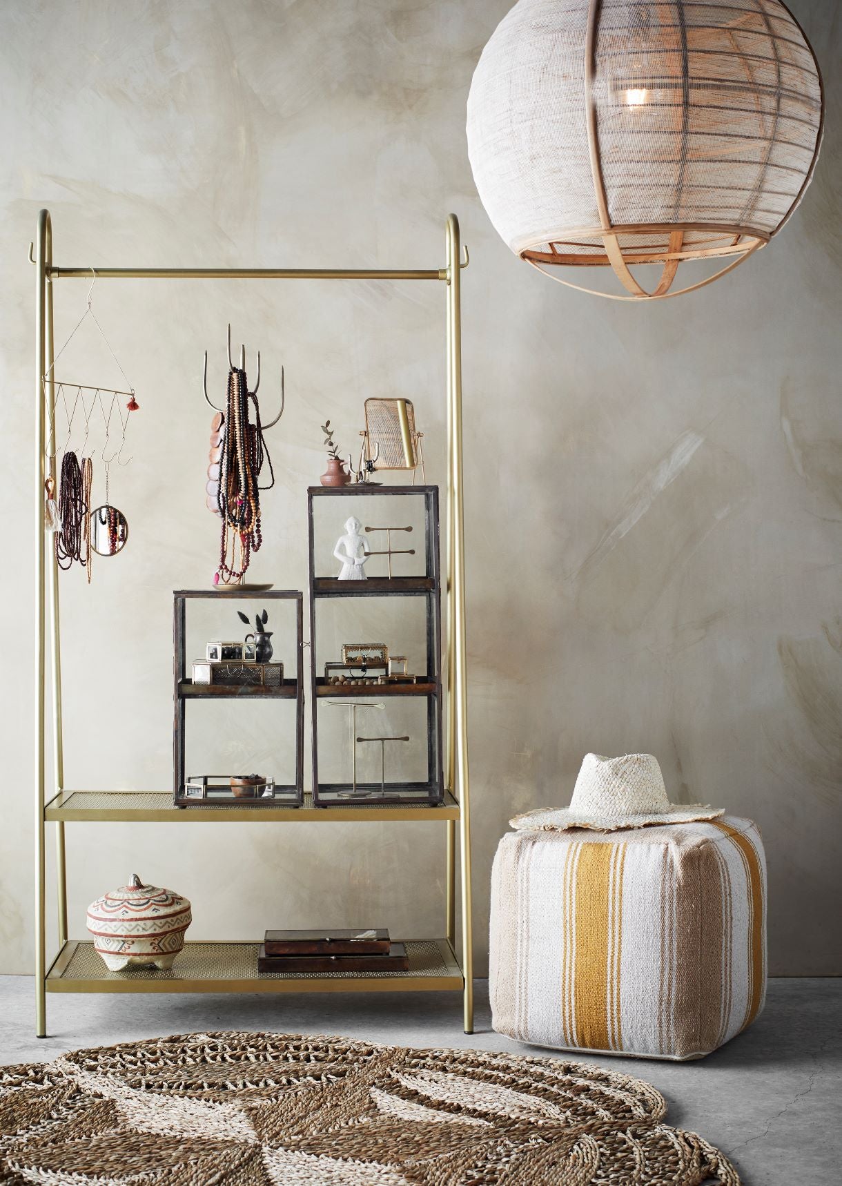 Simple Jewellery Stand