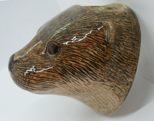 Otter Wall Vase Small